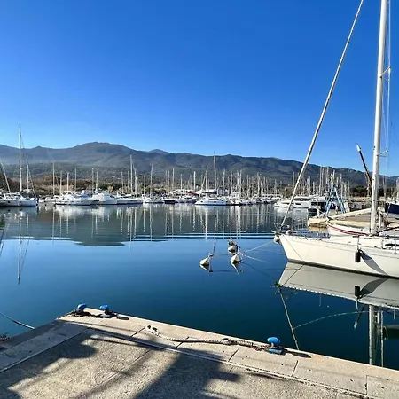 Maison 2 Pièces 4 Couchages Sur Ar000-011